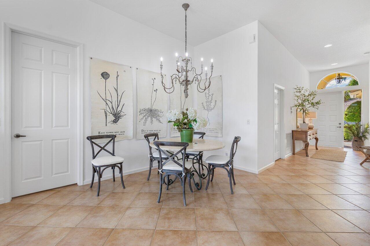 5151 Ventura Drive