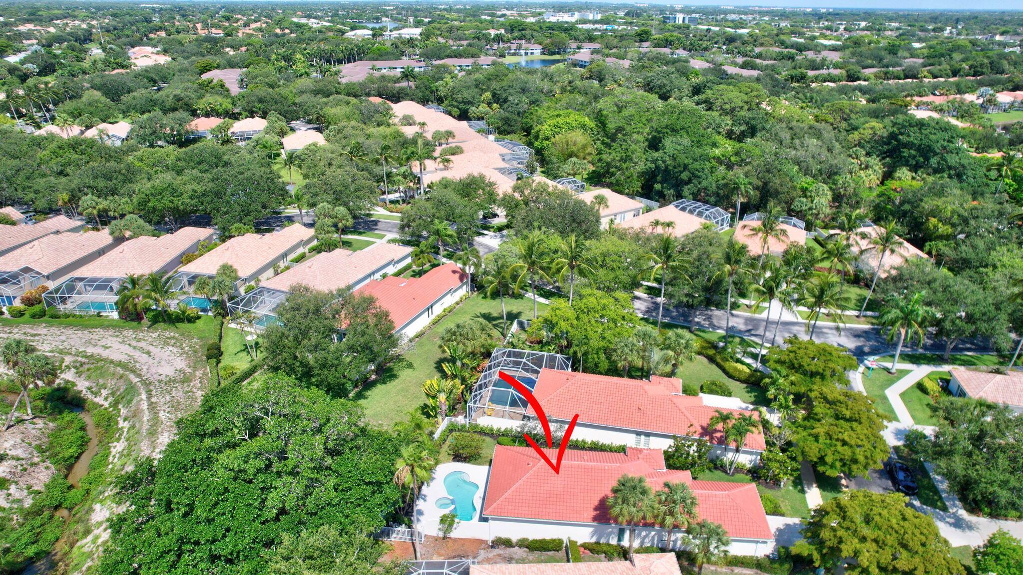 4689 Hammock Circle