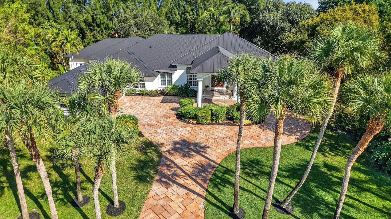 16164 Bridlewood Circle