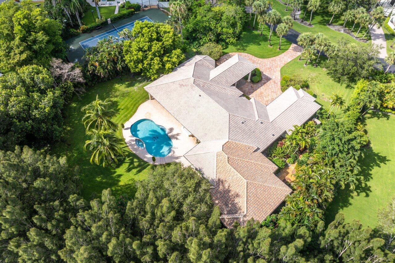 16164 Bridlewood Circle