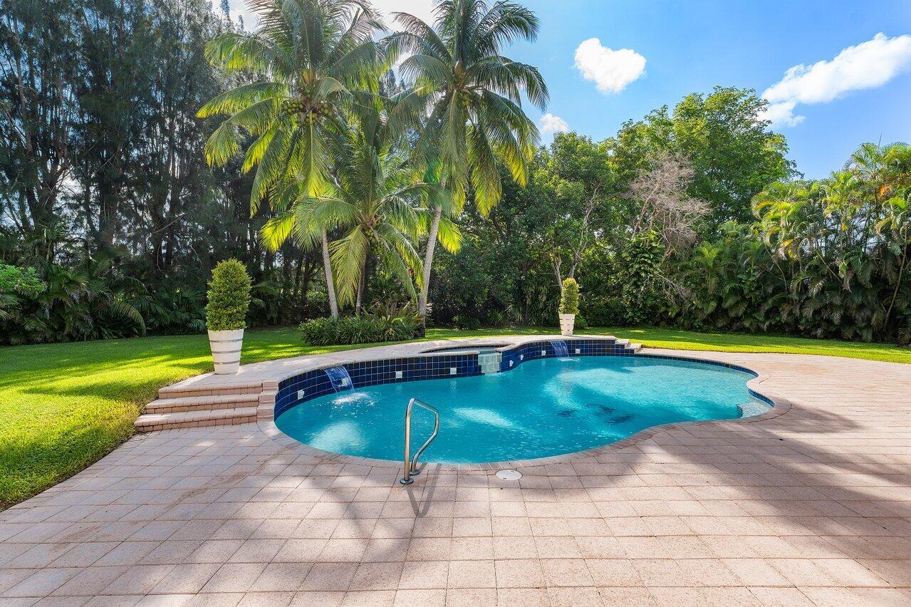 16164 Bridlewood Circle