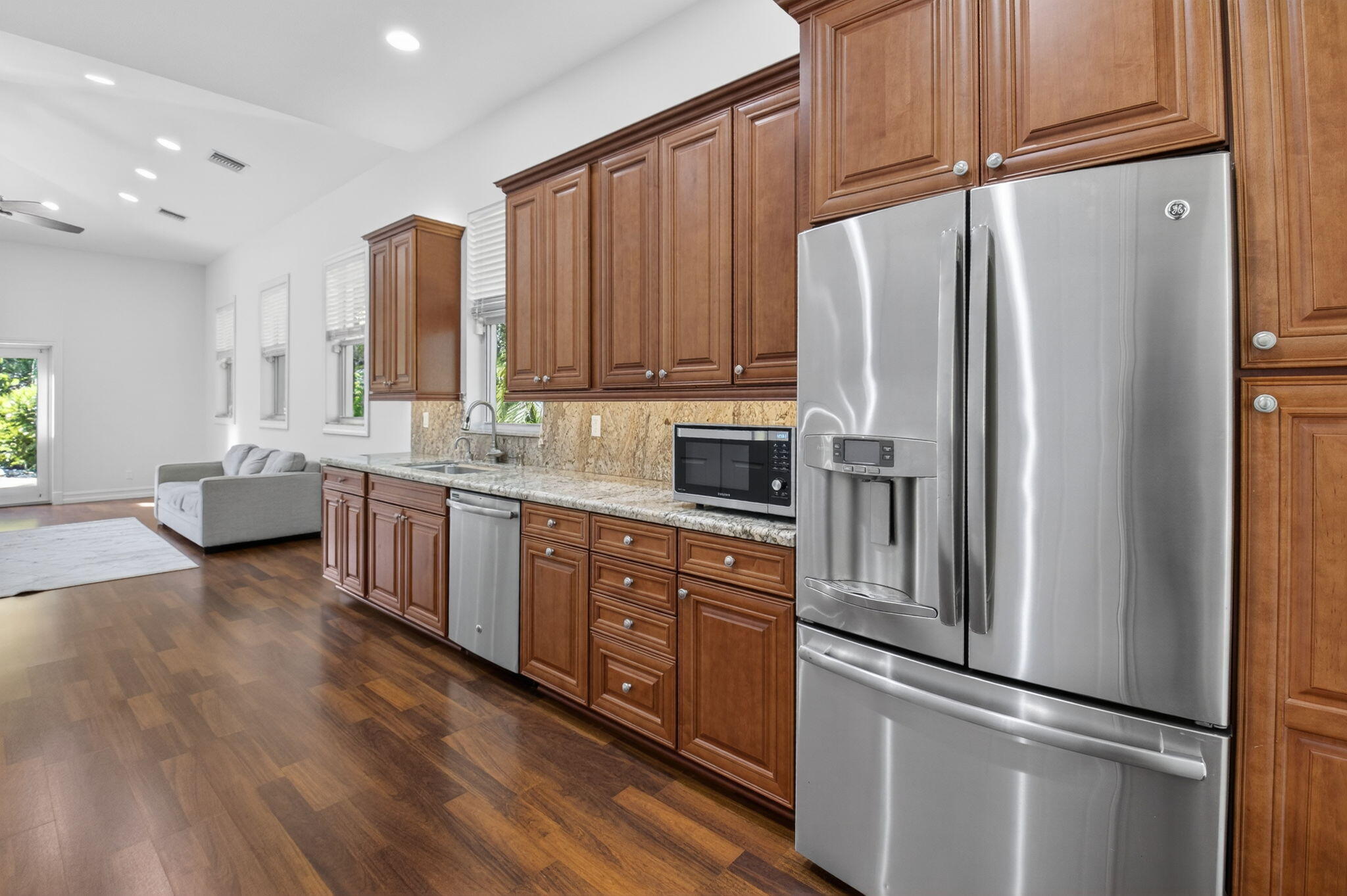 16164 Bridlewood Circle