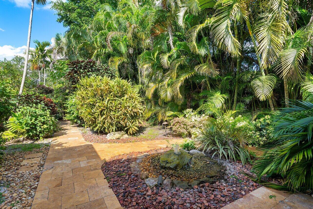 16164 Bridlewood Circle