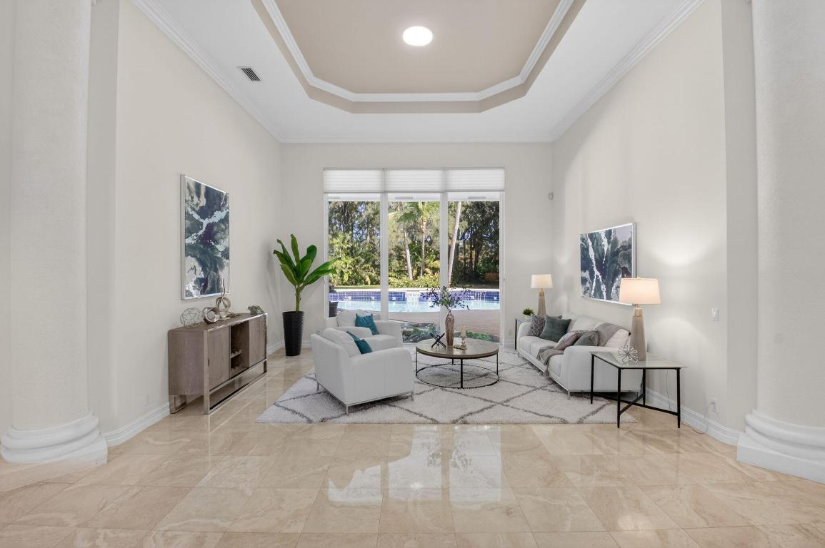 16164 Bridlewood Circle