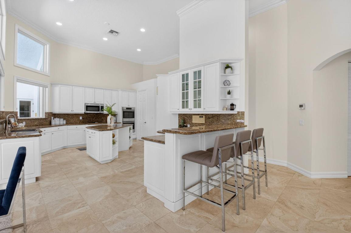 16164 Bridlewood Circle