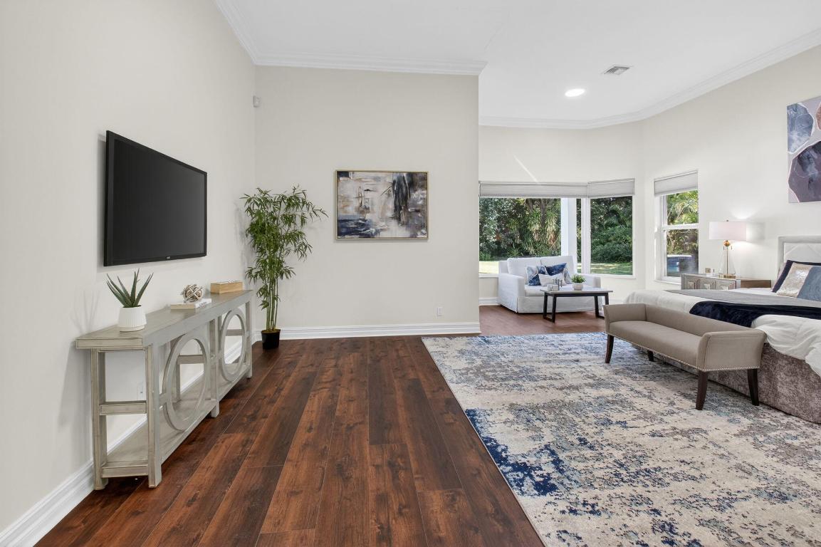 16164 Bridlewood Circle