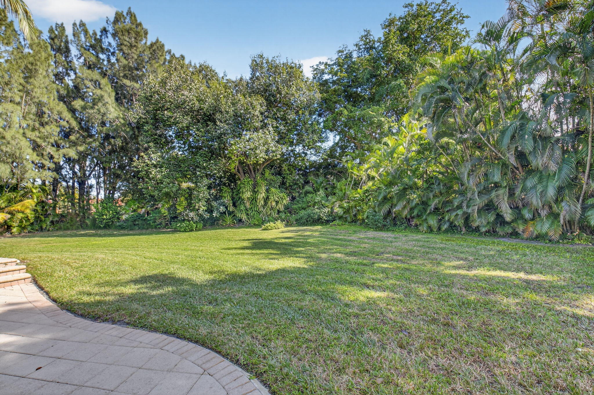 16164 Bridlewood Circle