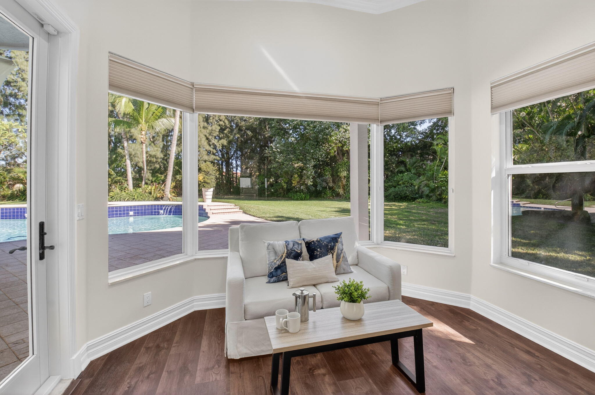 16164 Bridlewood Circle