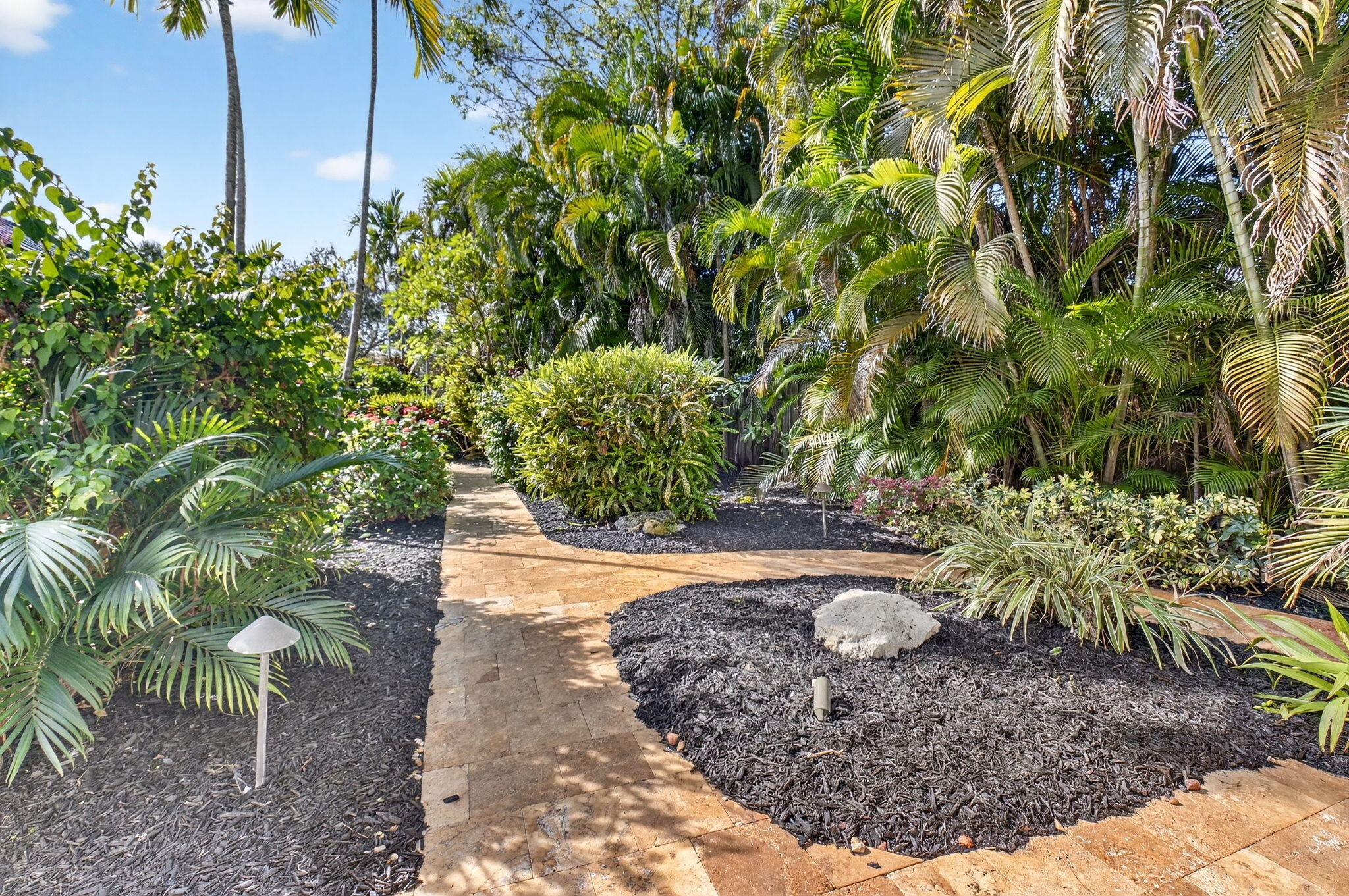 16164 Bridlewood Circle