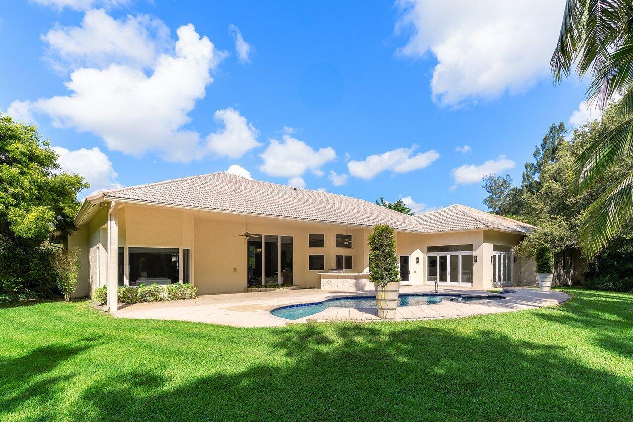16164 Bridlewood Circle