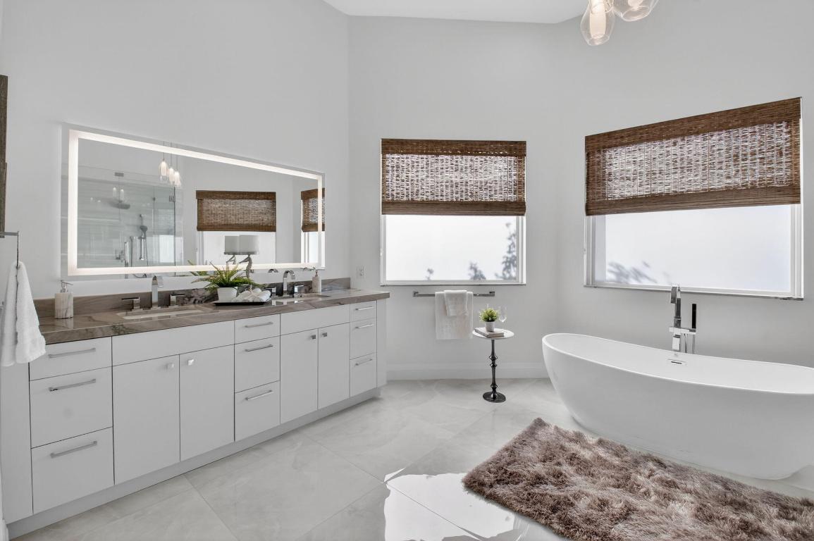 16164 Bridlewood Circle