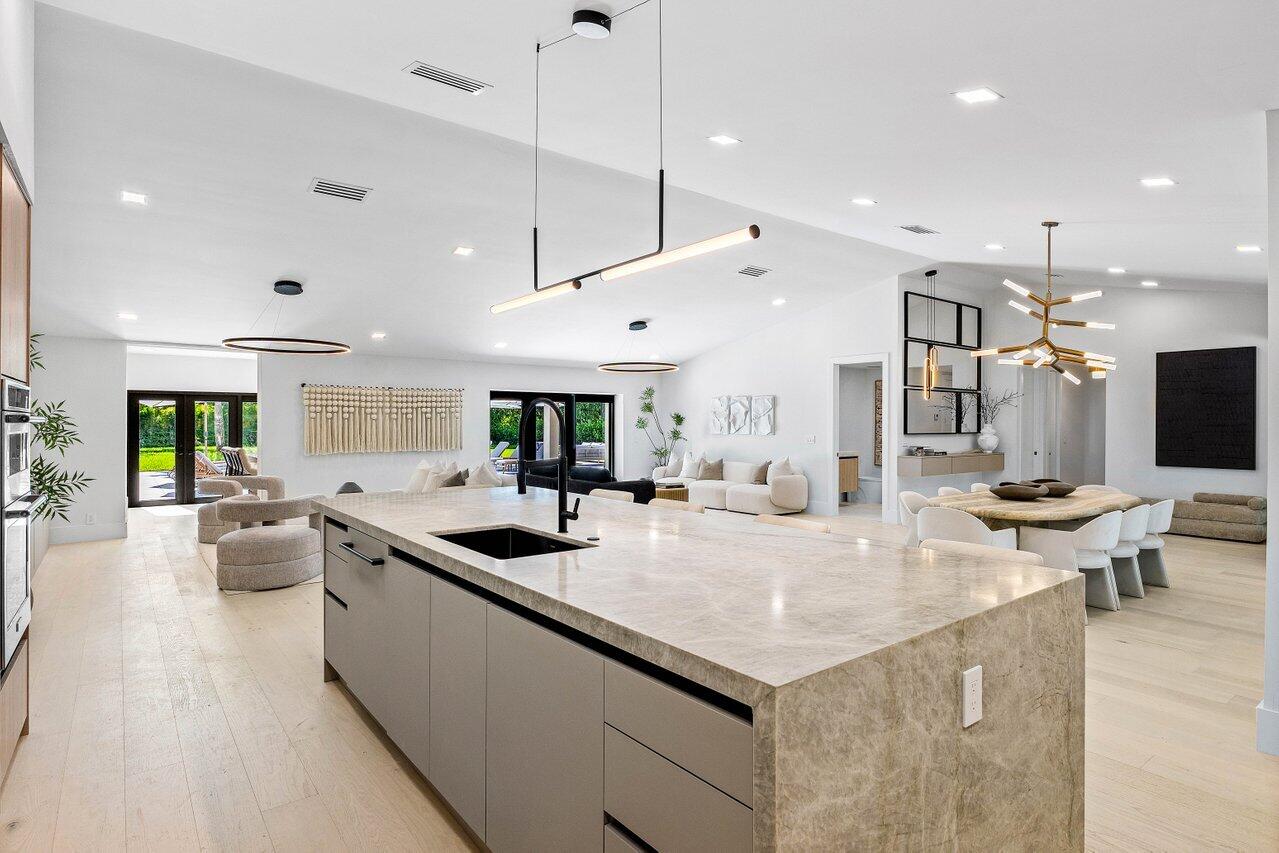 8090 Twin Lake Drive