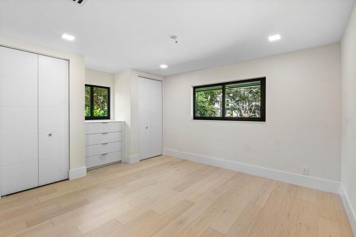 8090 Twin Lake Drive