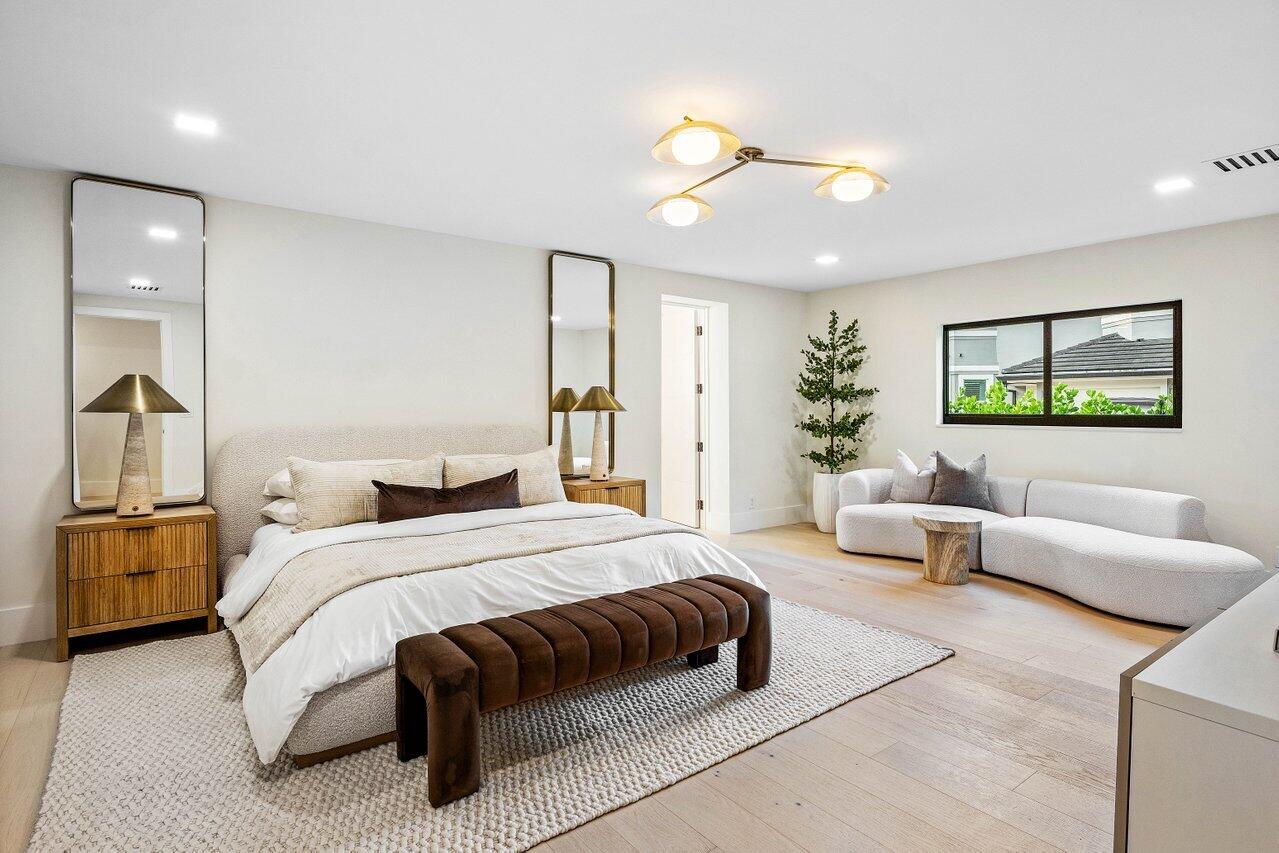 8090 Twin Lake Drive