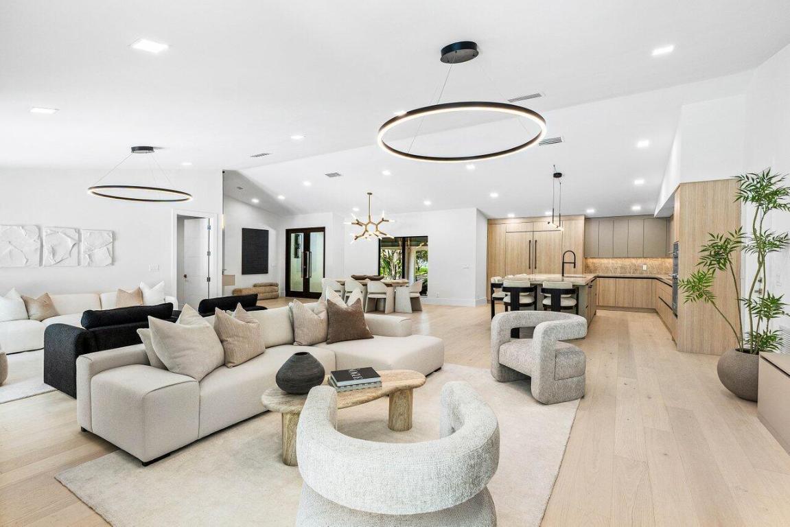 8090 Twin Lake Drive