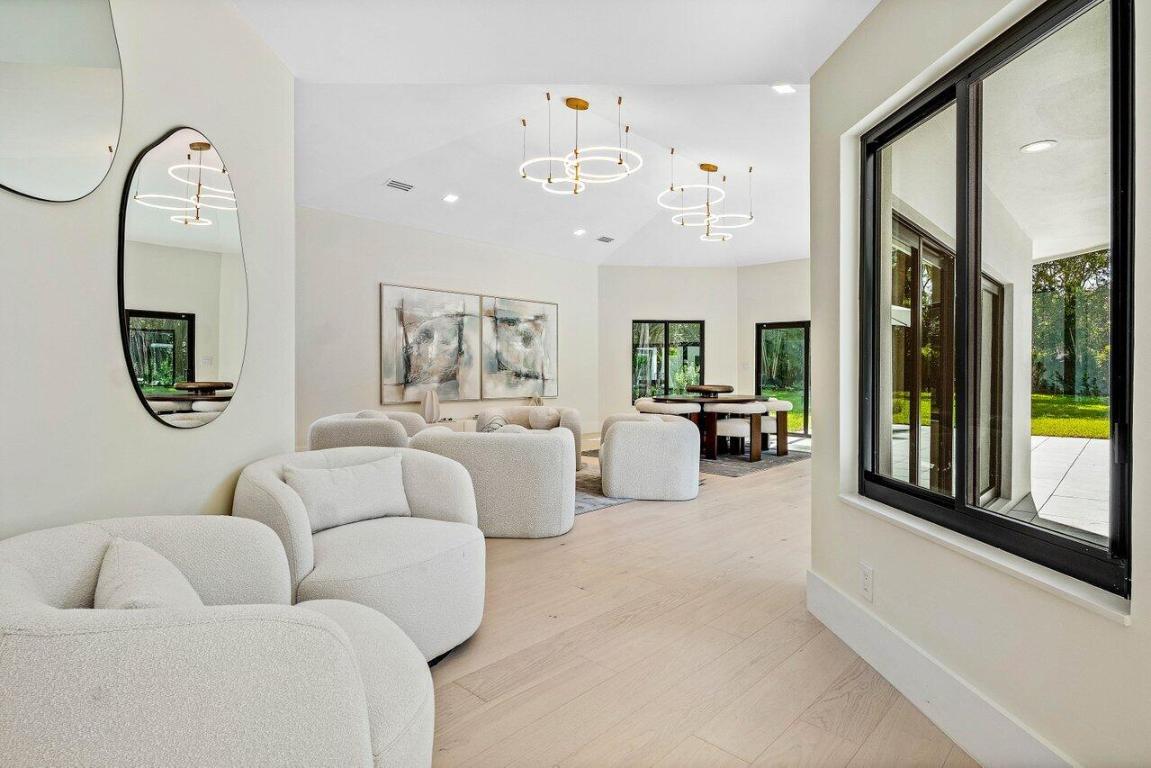 8090 Twin Lake Drive