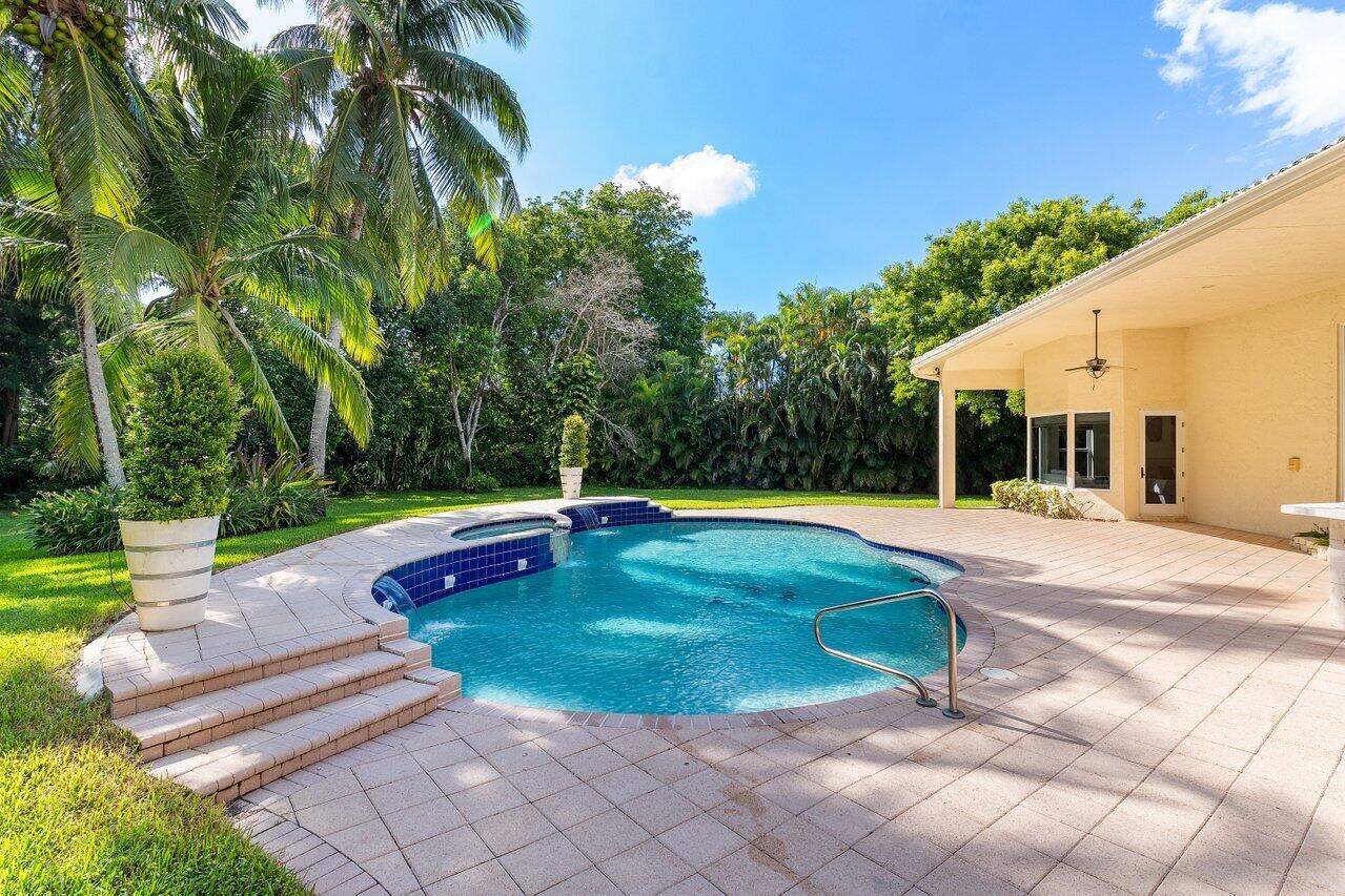 16164 Bridlewood Circle