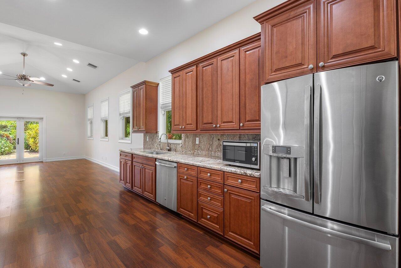 16164 Bridlewood Circle