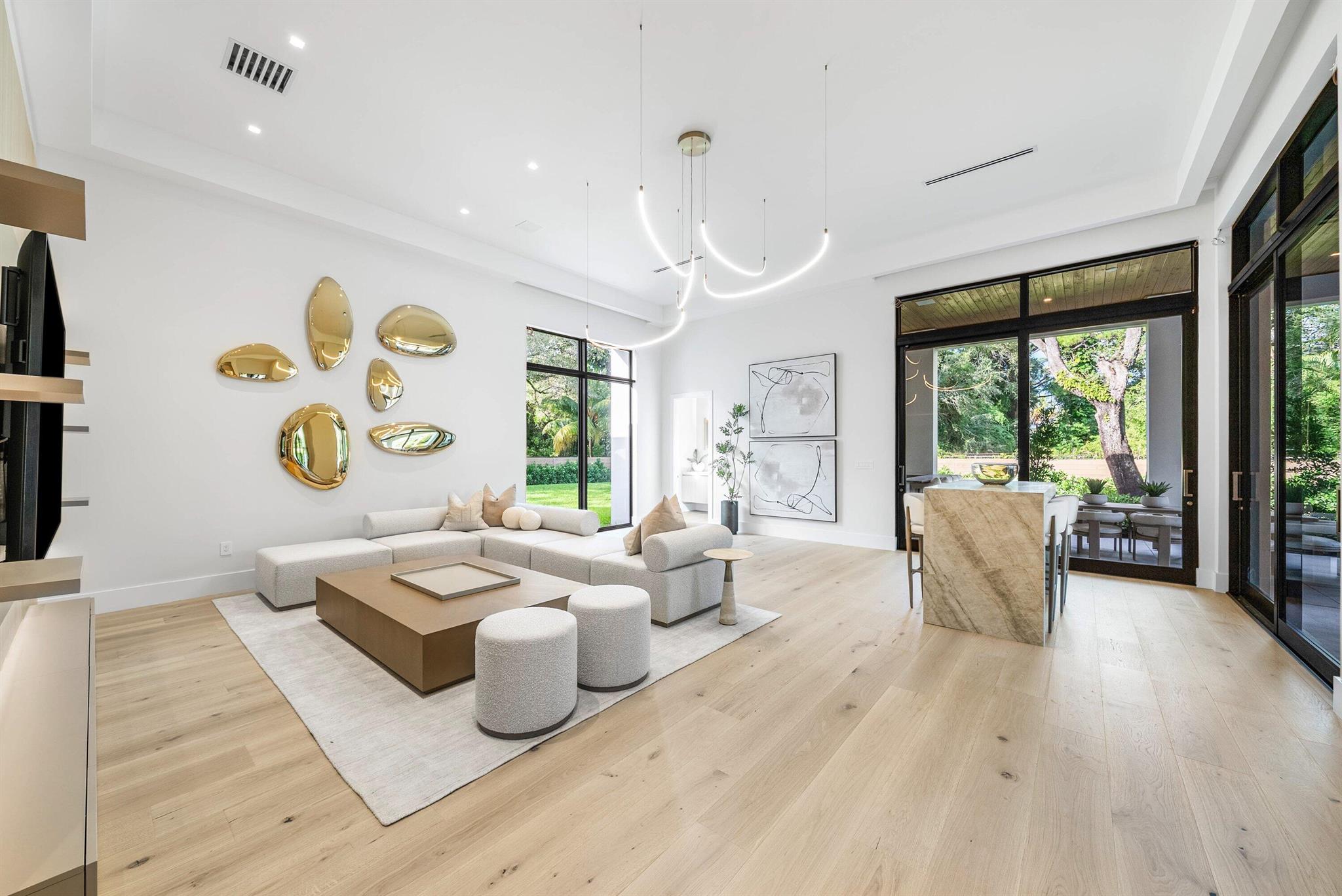 16484 Bridlewood Circle