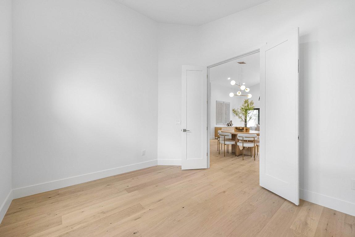 5723 Aspen Ridge Circle