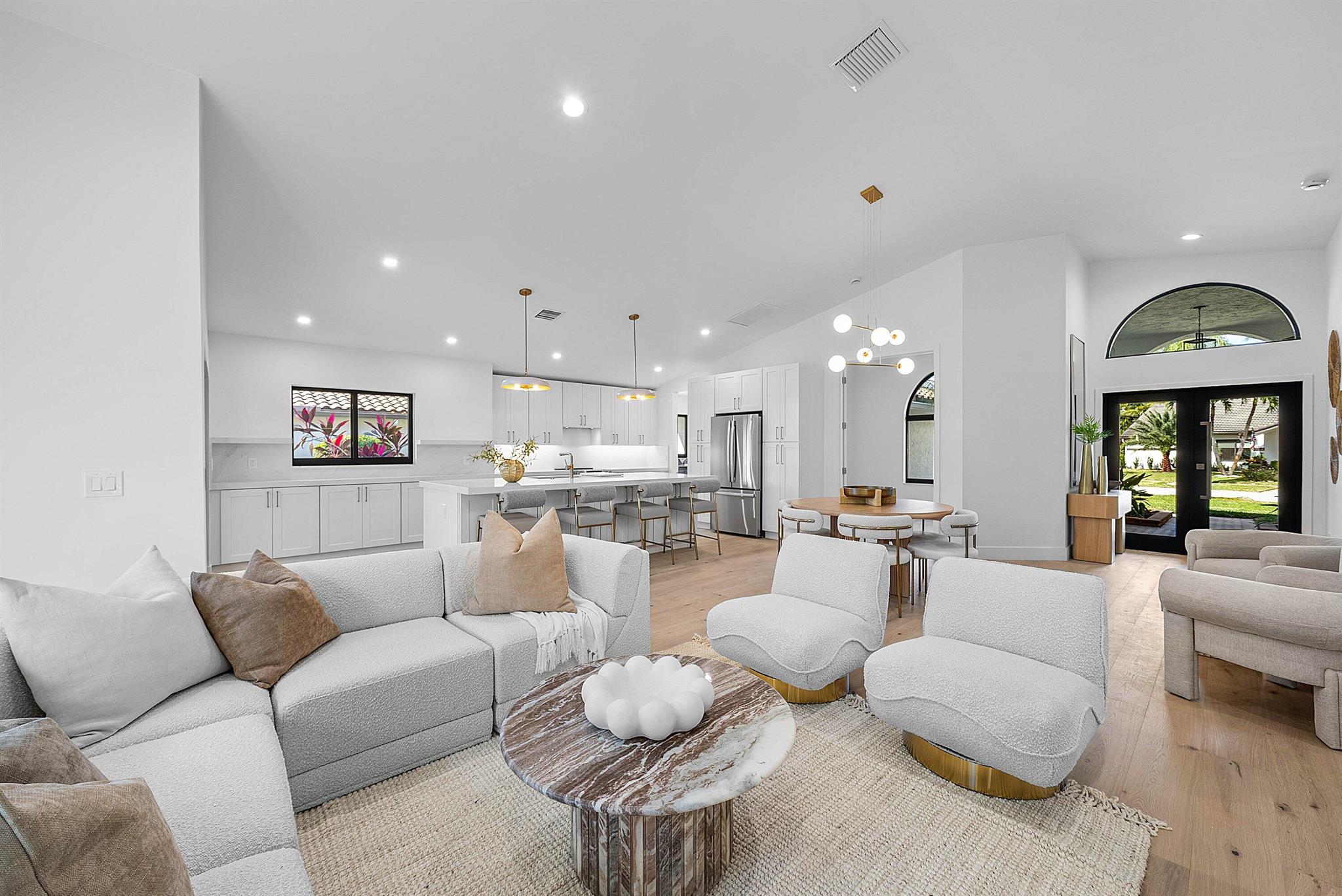 5723 Aspen Ridge Circle