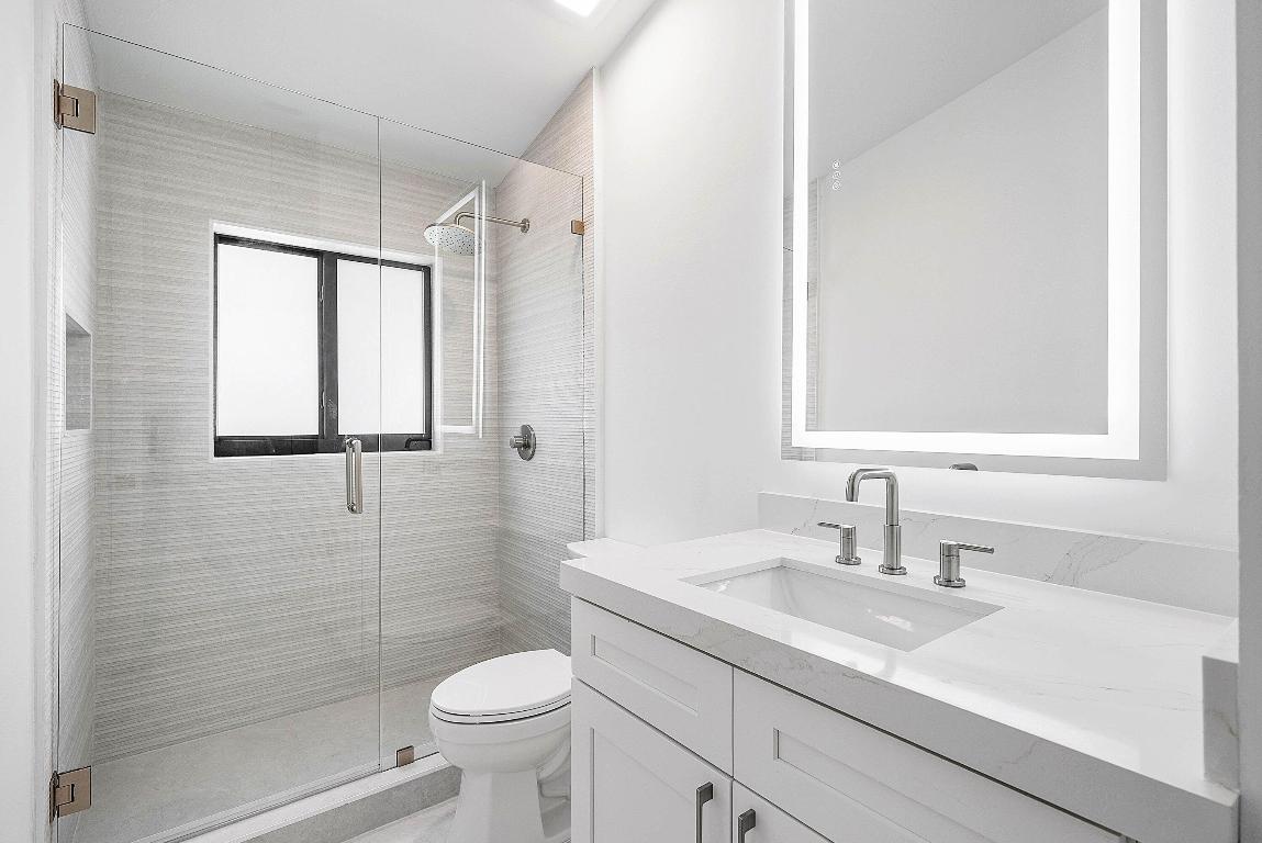 5723 Aspen Ridge Circle