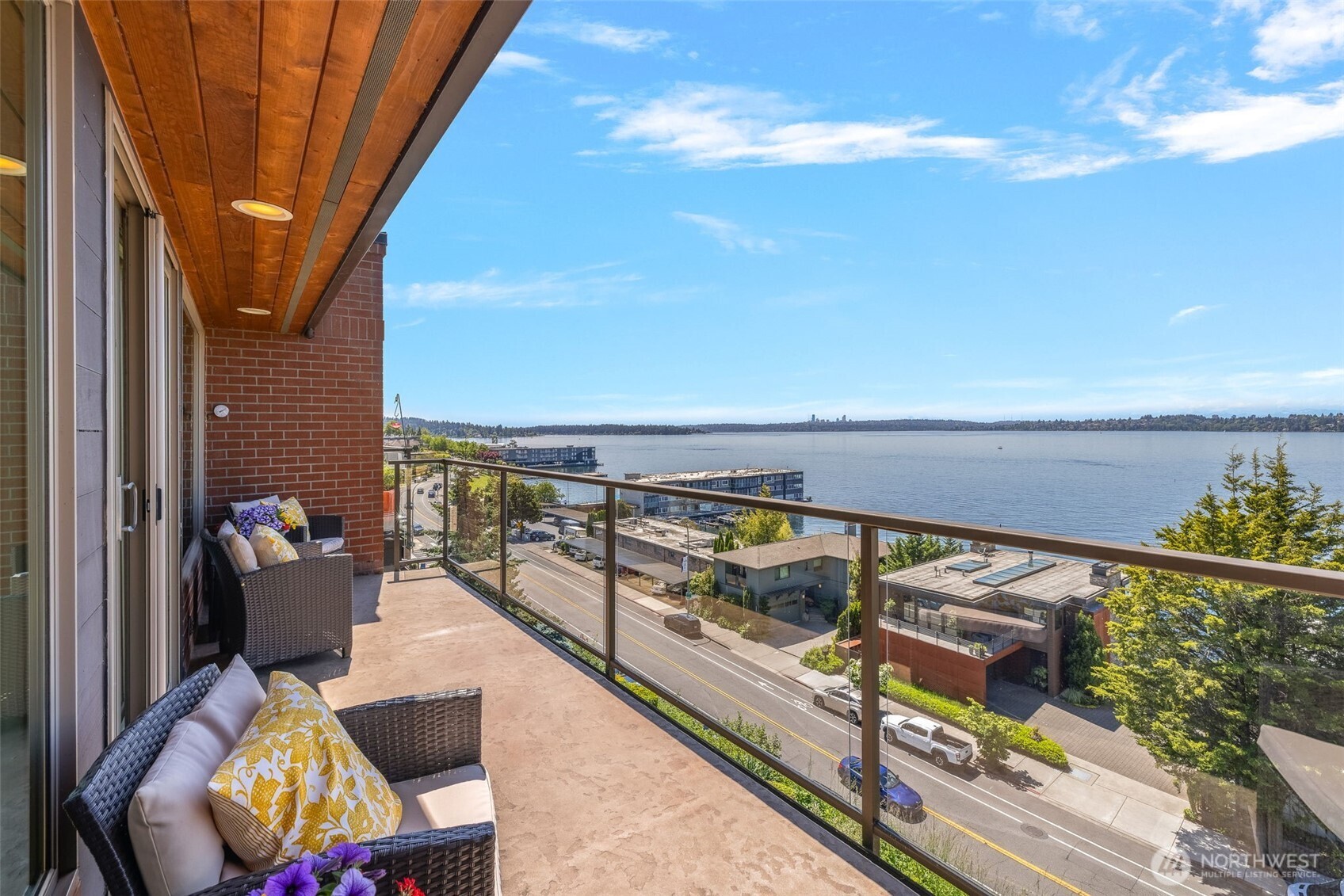 311 2nd St. S Unit: 302