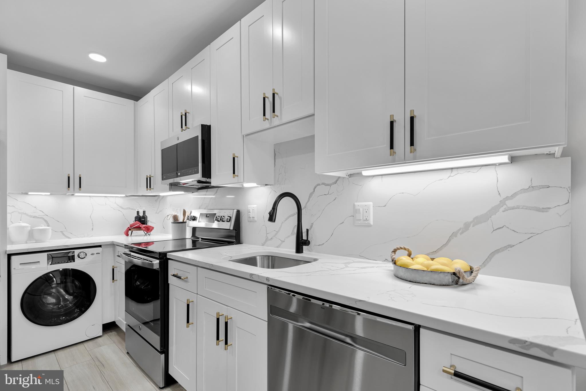4014 GEORGIA AVENUE NW C02