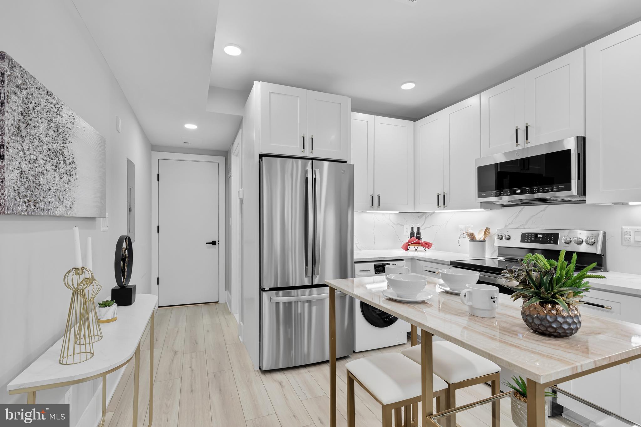 4014 GEORGIA AVENUE NW C02