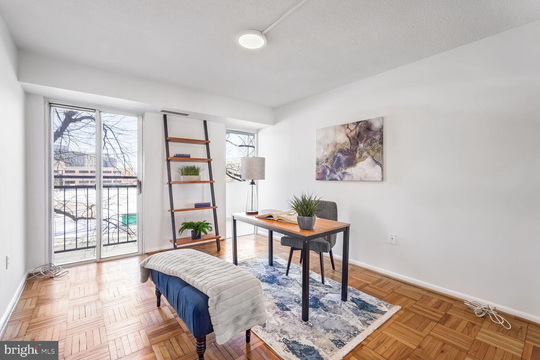 700 7TH STREET SW 208
