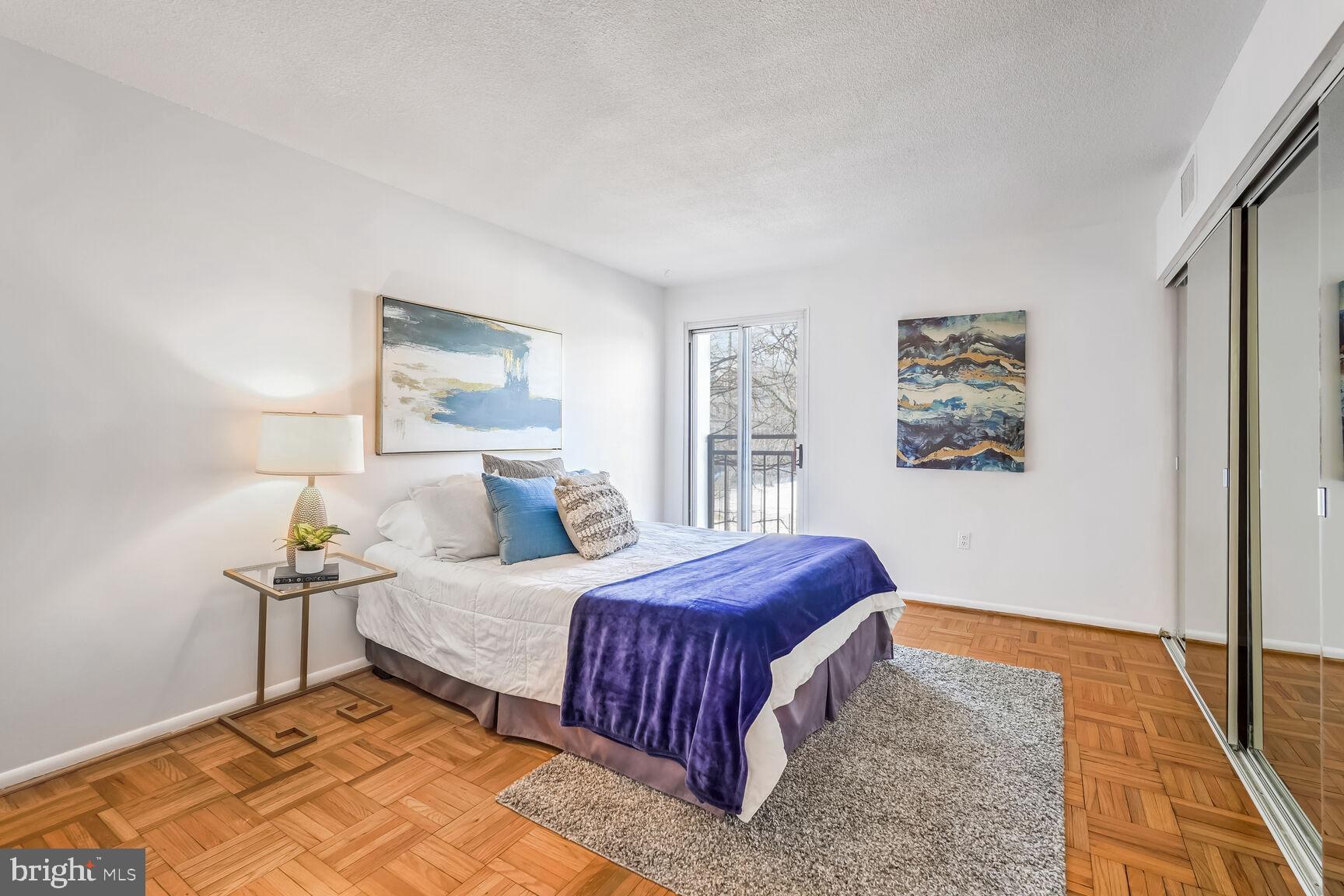 700 7TH STREET SW 208