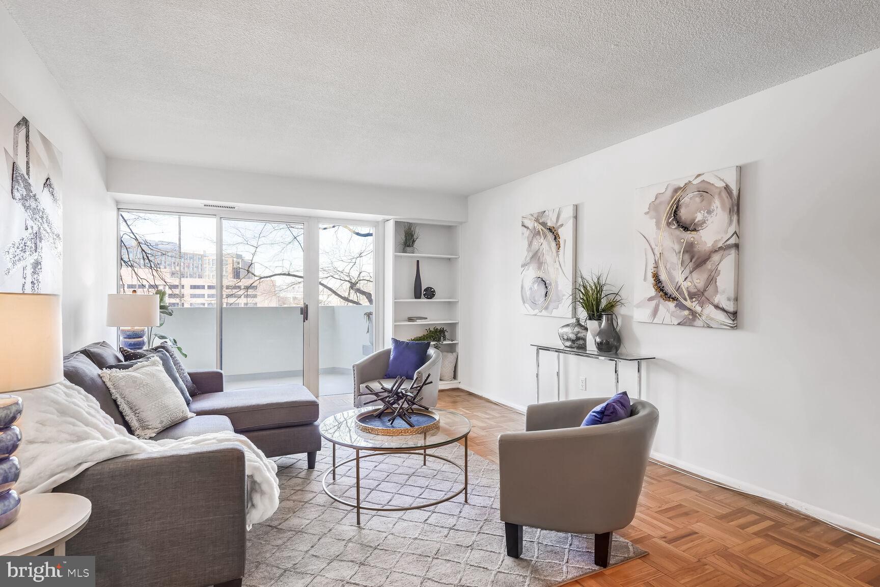 700 7TH STREET SW 208