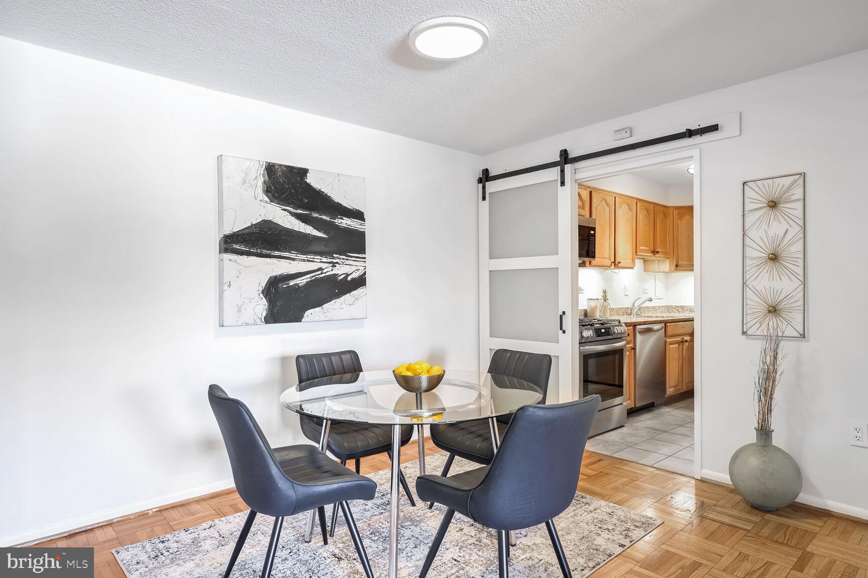 700 7TH STREET SW 208