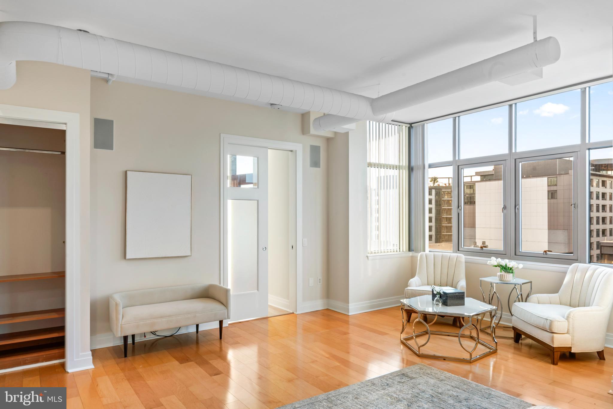 811 4TH STREET NW 1011
