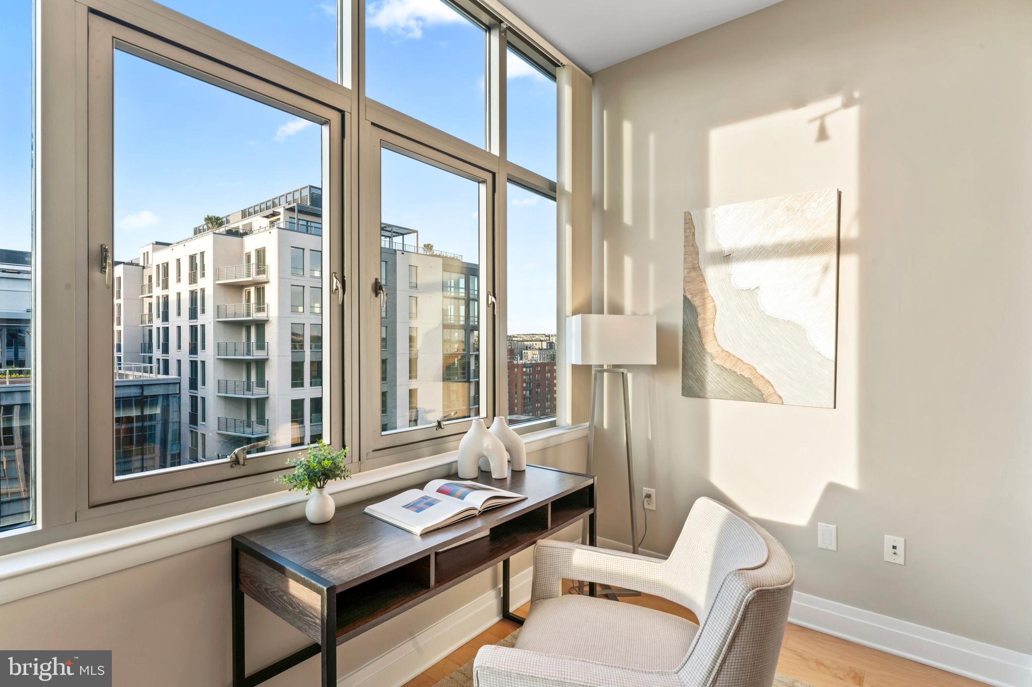 811 4TH STREET NW 1011