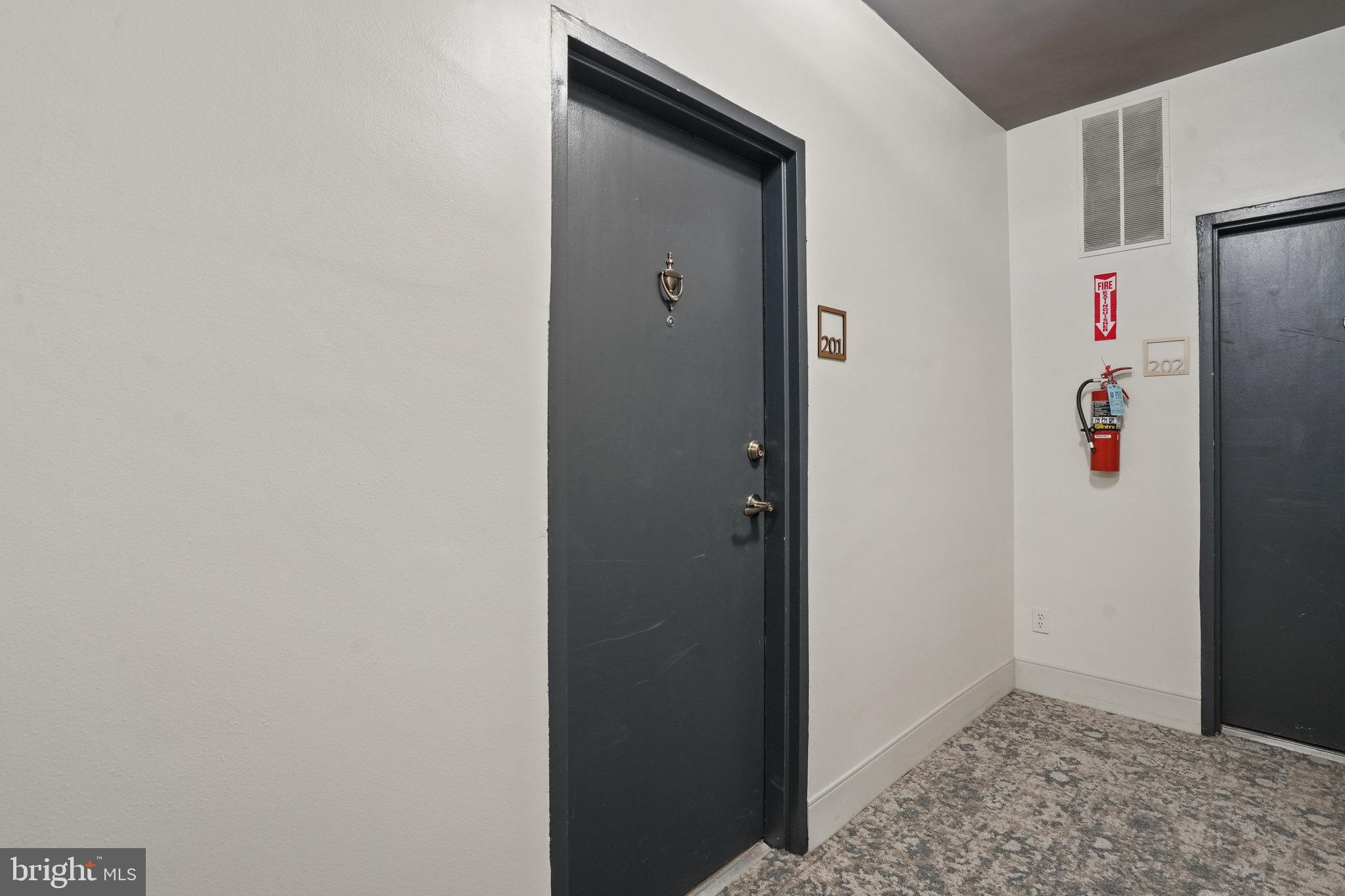1669 COLUMBIA ROAD NW 201