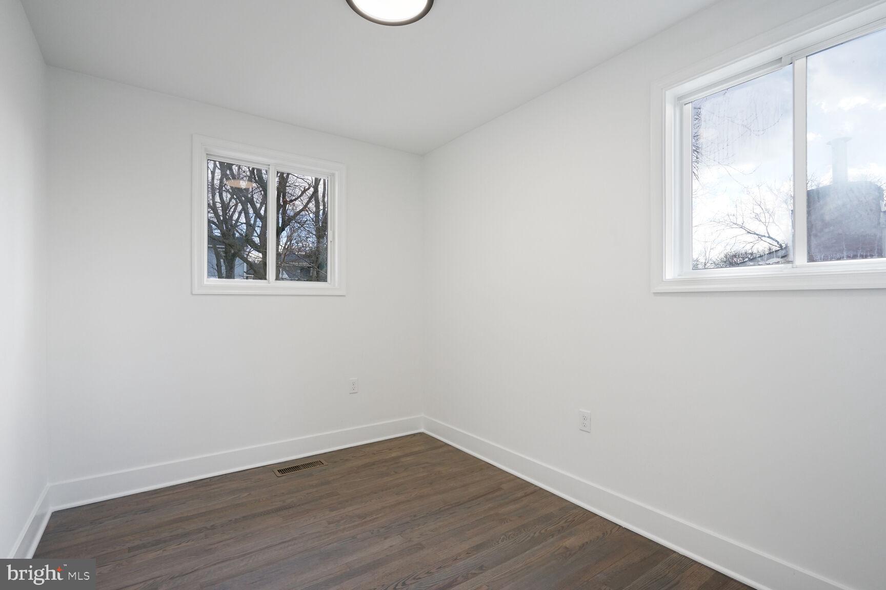 253 FEDERALSBURG S