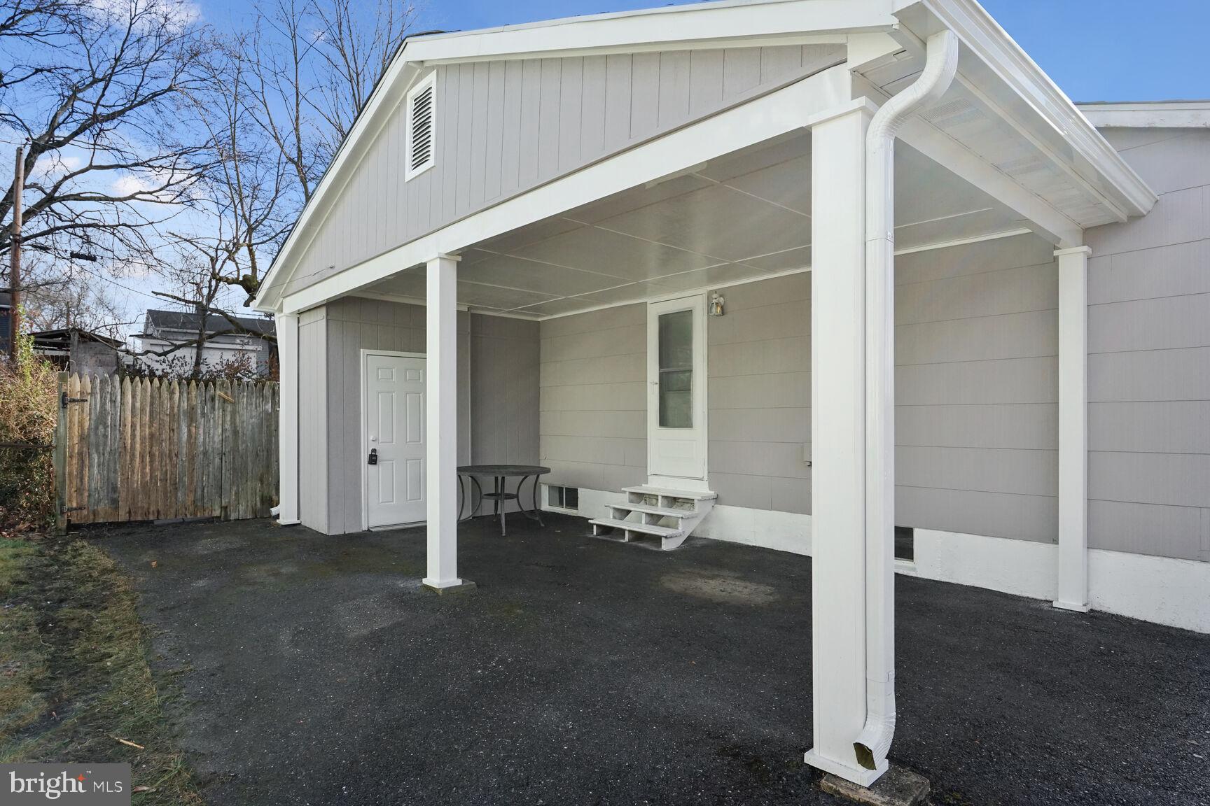 253 FEDERALSBURG S