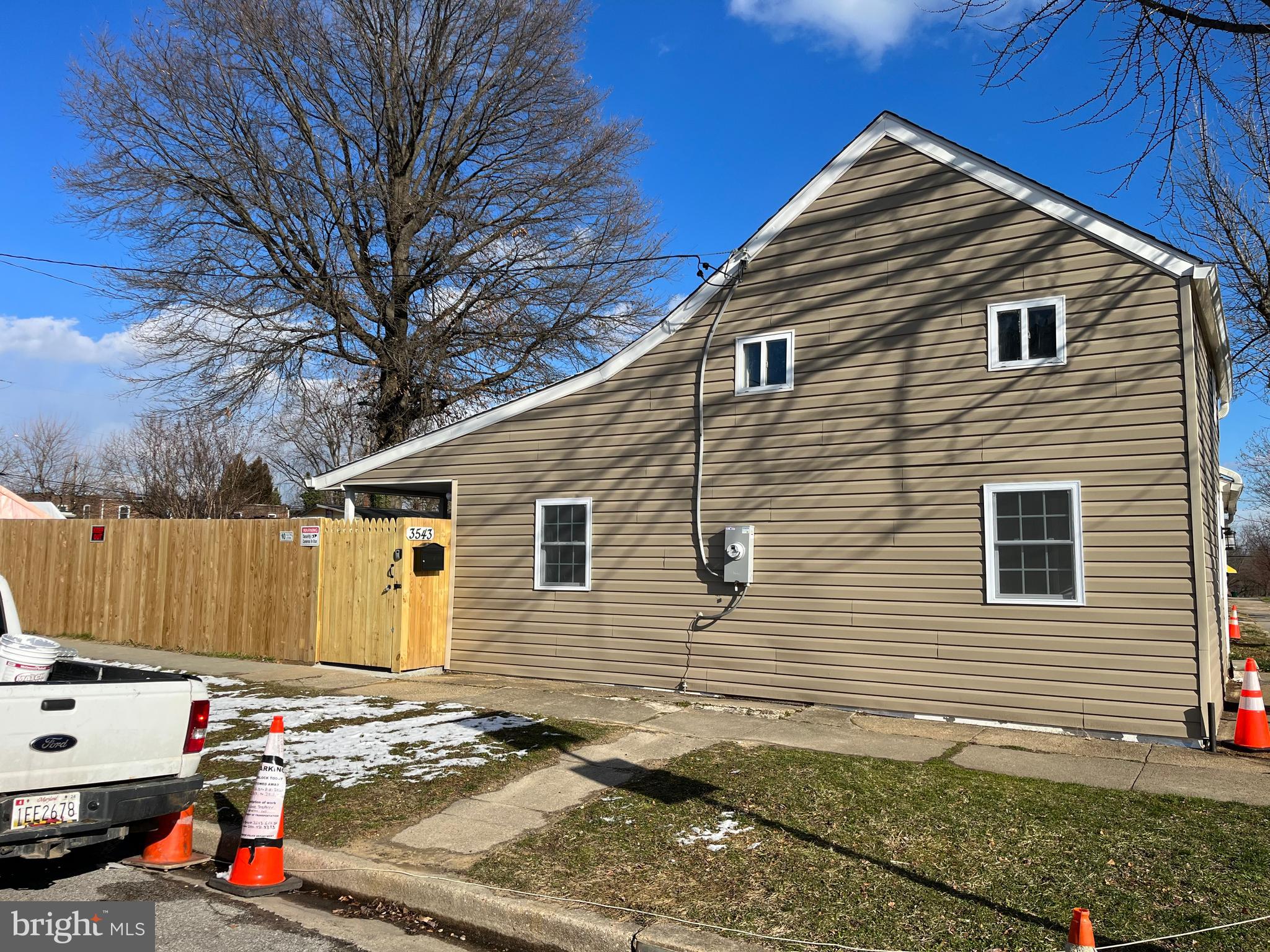 3543 6TH STREET