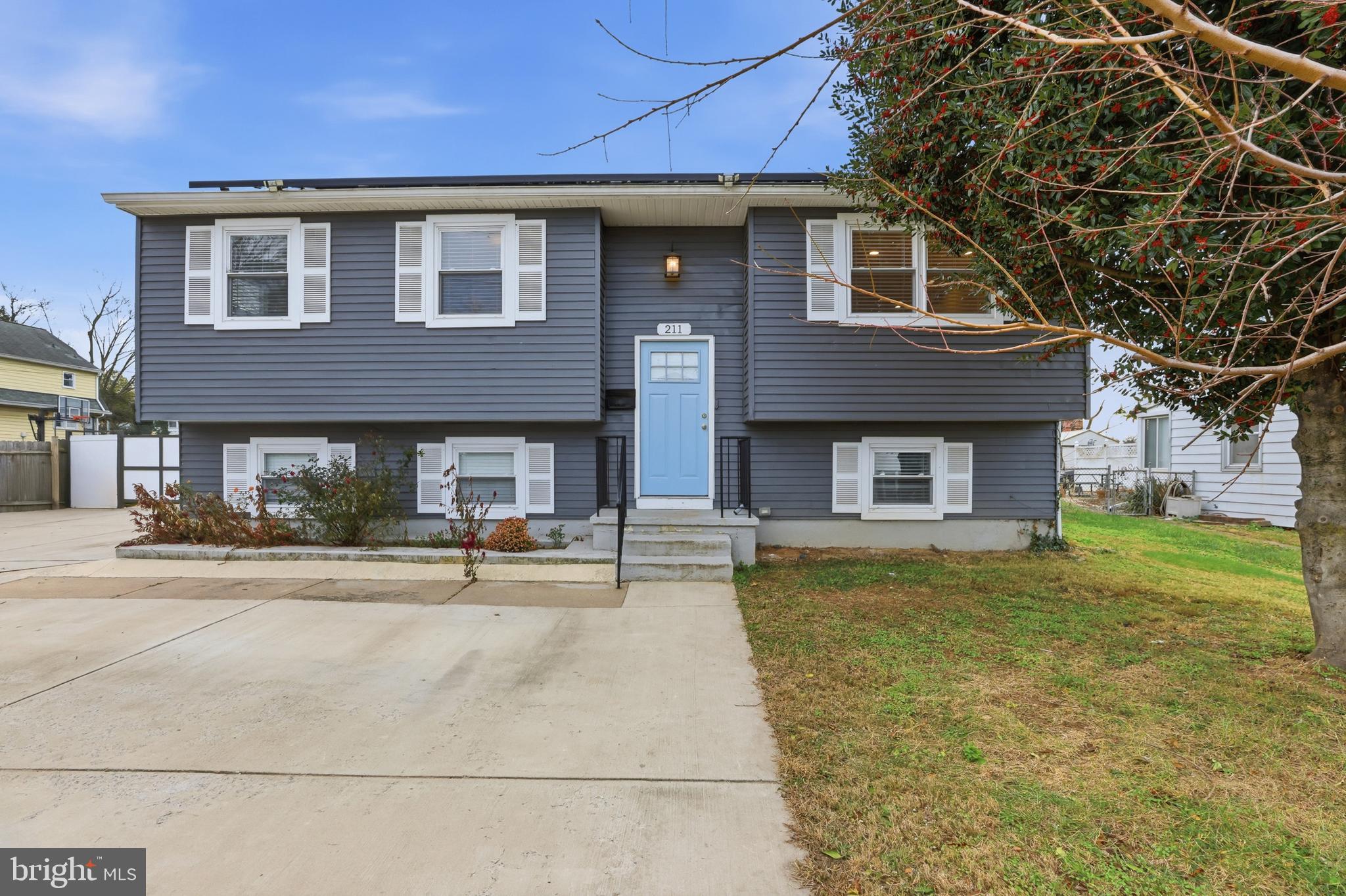 211 JACK STREET