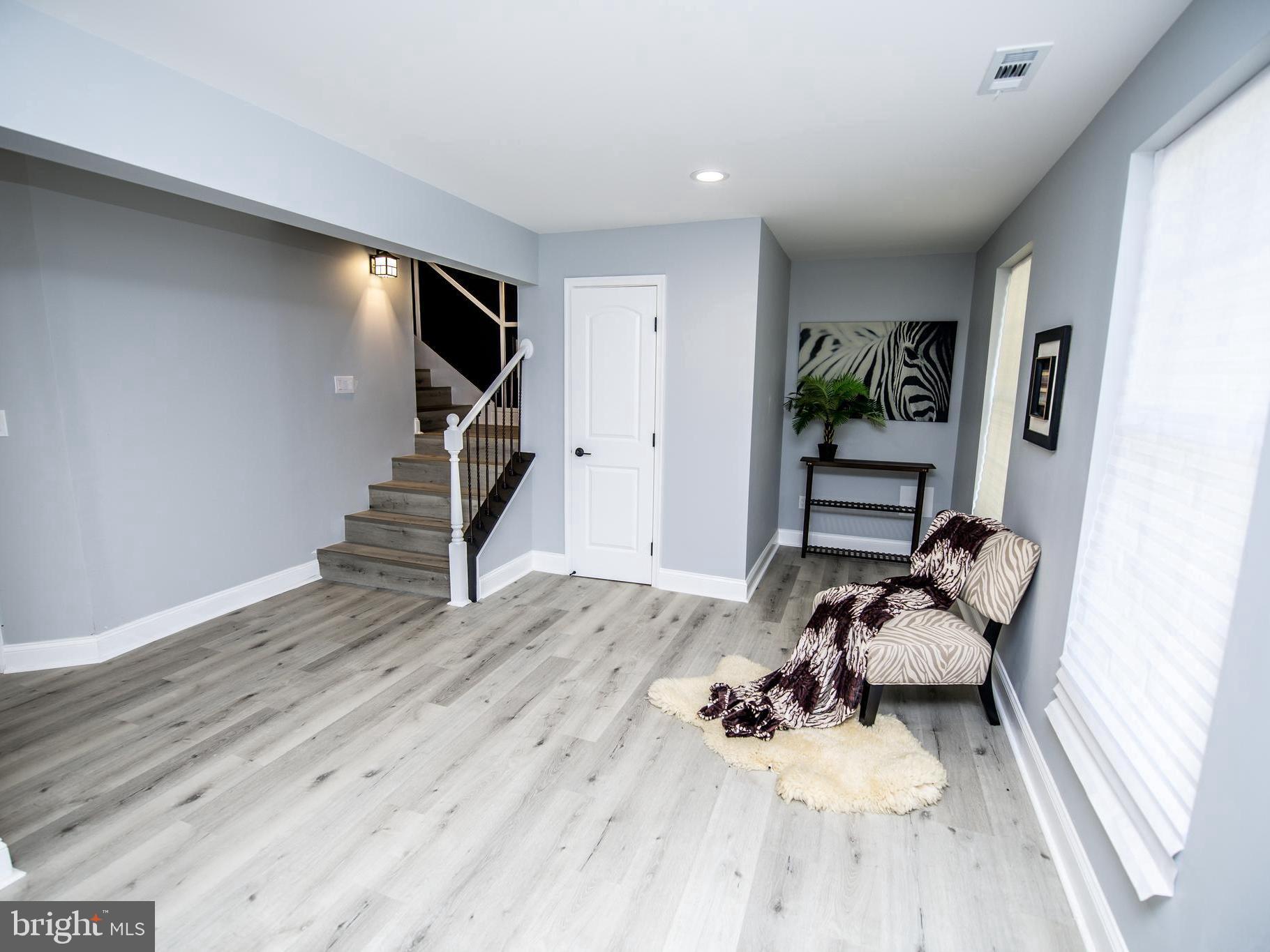 7137 SAW MILL ROAD