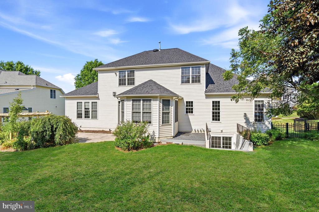 1809 KINGS FOREST TRAIL