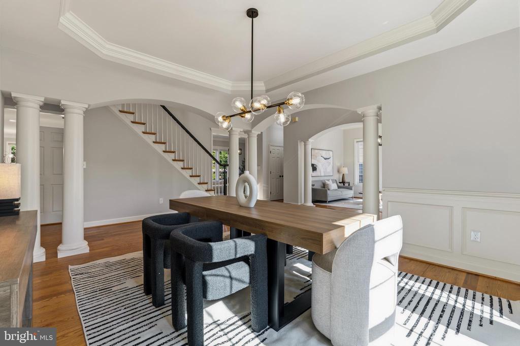 1809 KINGS FOREST TRAIL