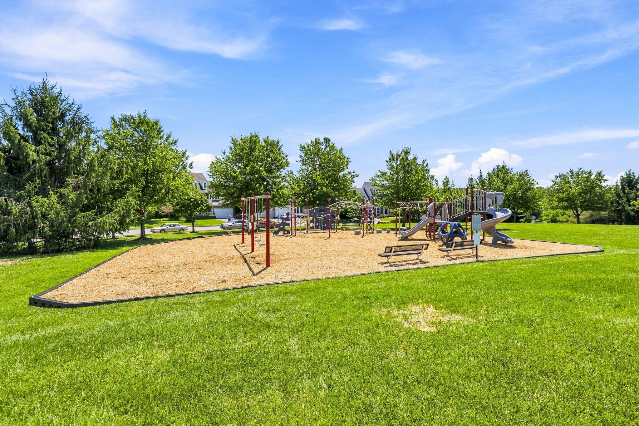 1809 KINGS FOREST TRAIL