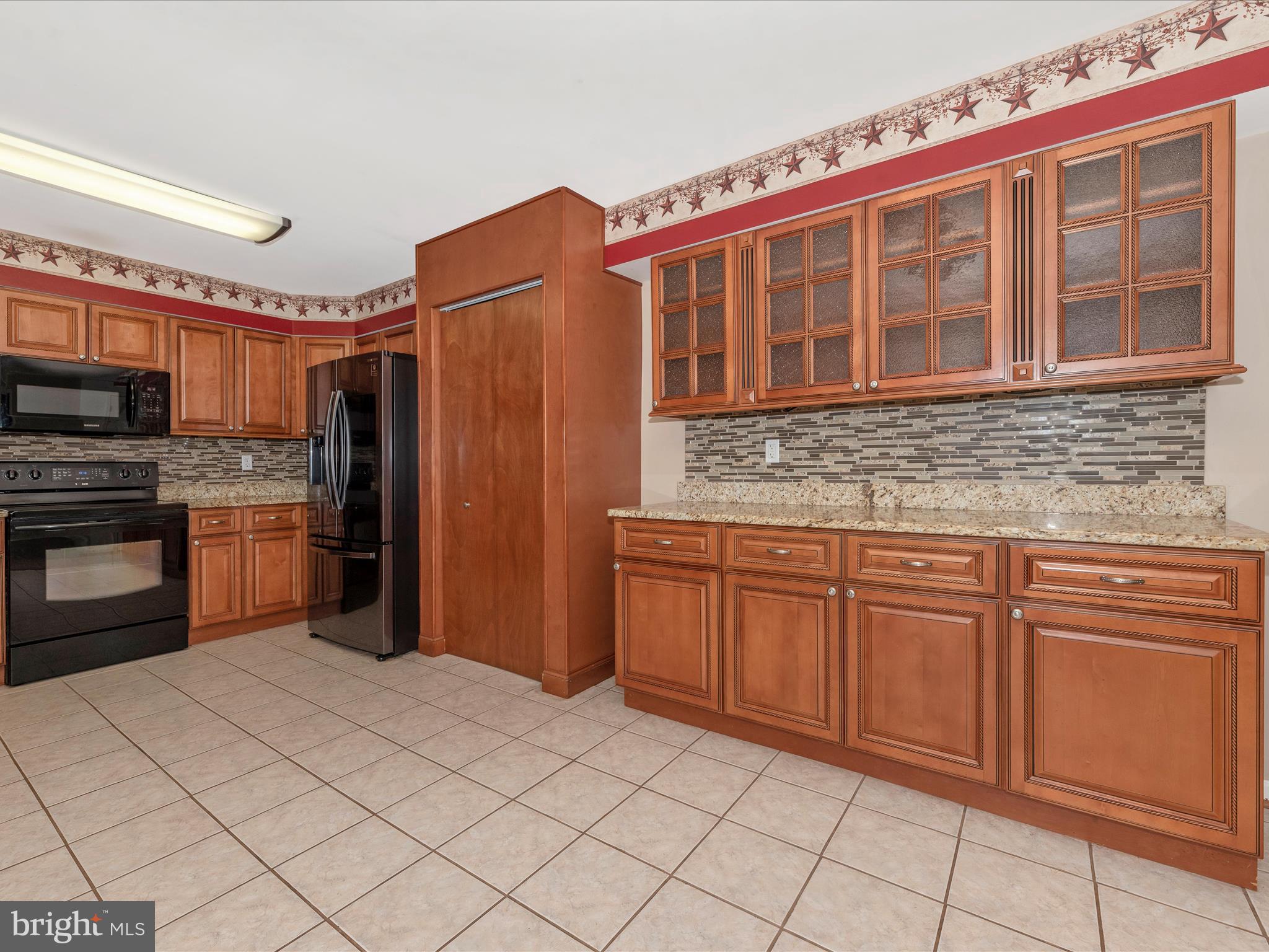 112 VICTOR DRIVE
