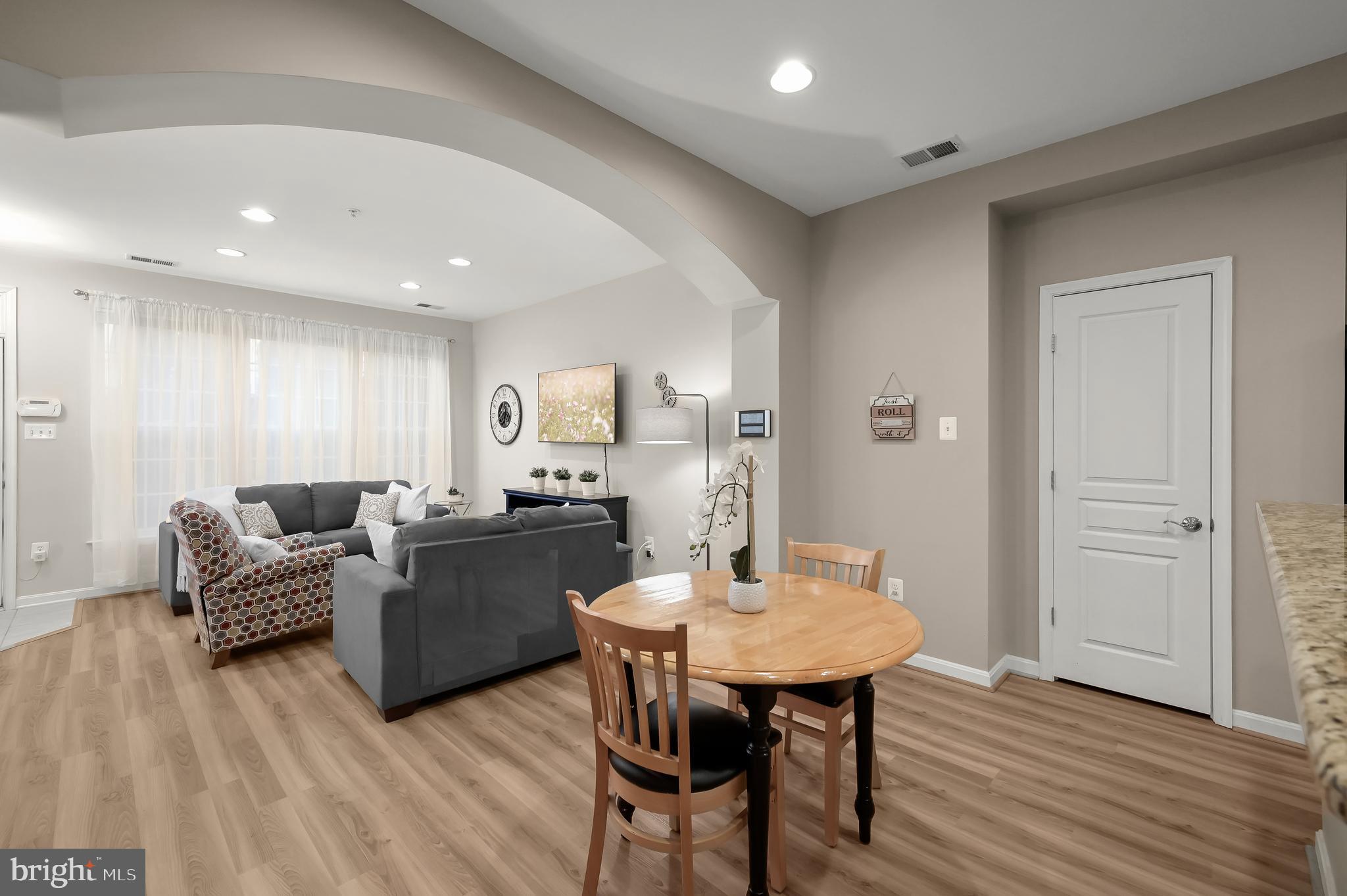 1788 POOLSIDE WAY A 21-A