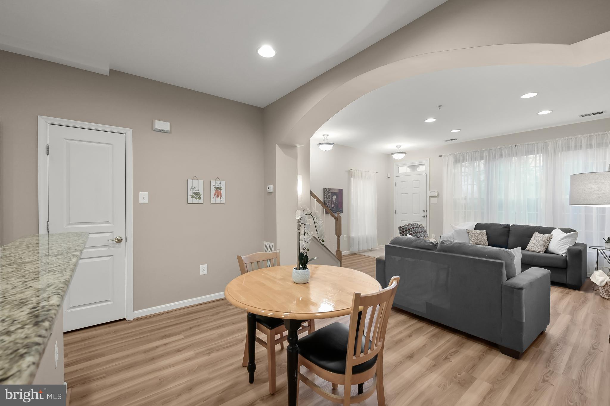 1788 POOLSIDE WAY A 21-A