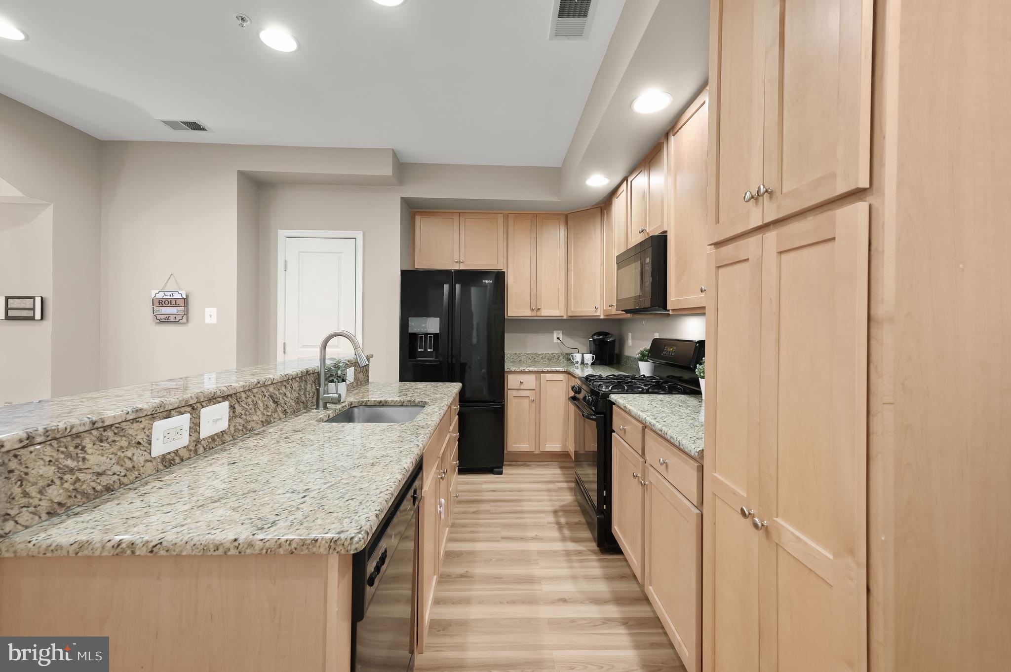 1788 POOLSIDE WAY A 21-A