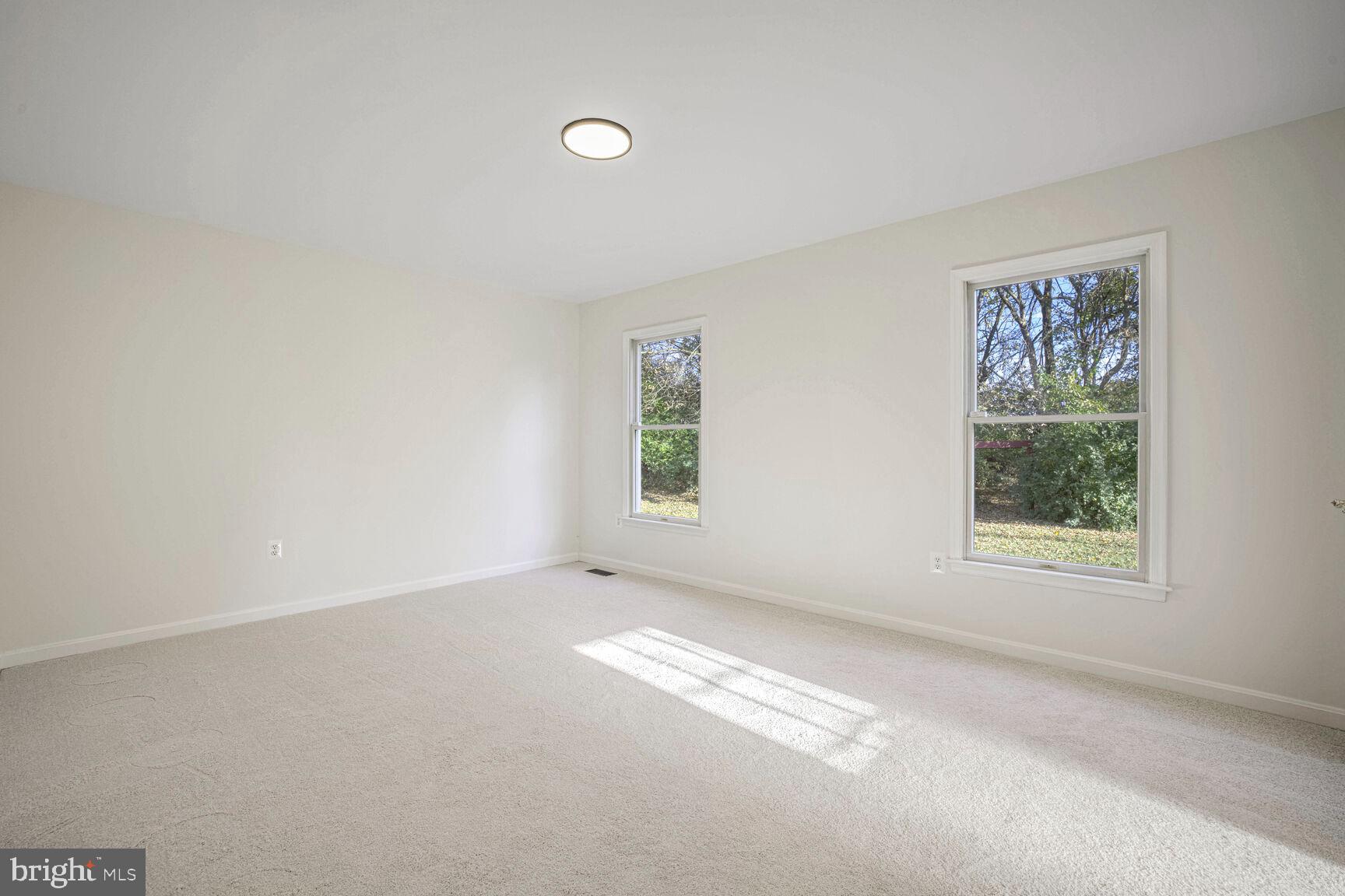 15 MANDA COURT