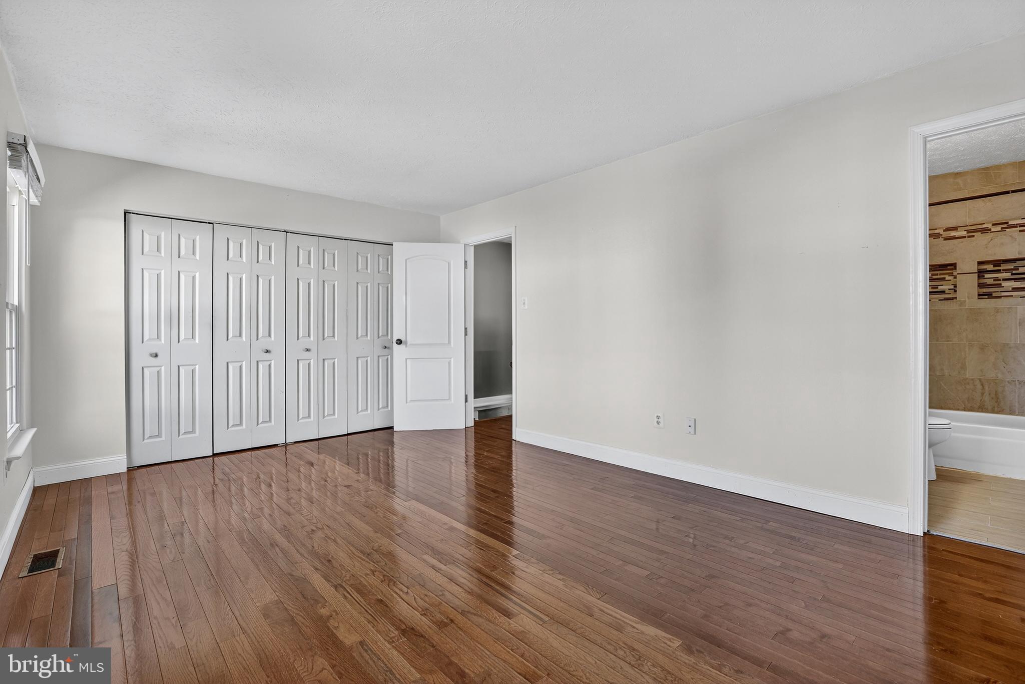6784 WOOD DUCK COURT
